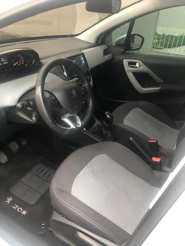 Peugeot 208 1.5 Allure Flex 2016 c/ teto Vidro - Foto 6