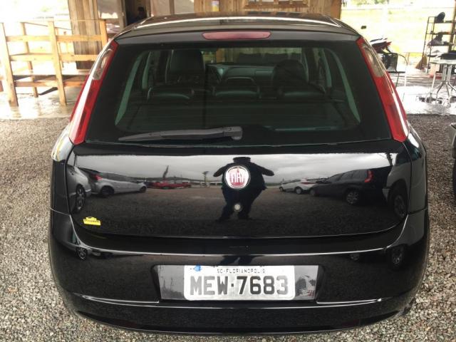 Punto HLX 1.8 Flex 8V 5p - Foto 5