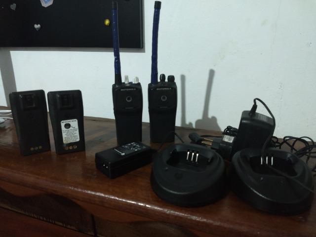 2 Rádios HT Motorola só 800 reais - Foto 2