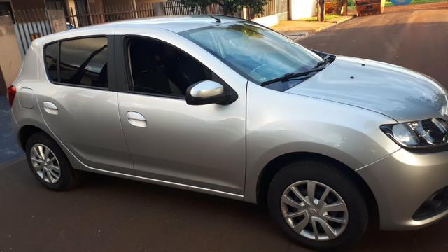 Sandero 17/18 - Foto 2