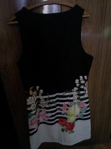 Vestido tubinho