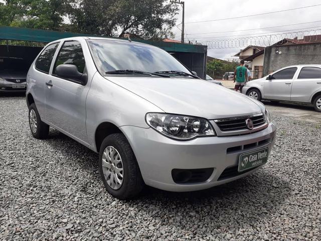 Palio furgão ano 2016 impecável completo único dono 70mil km - Foto 2