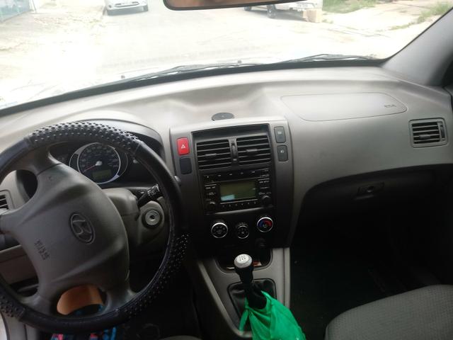 Vendo ou troco tucson 2010 completa