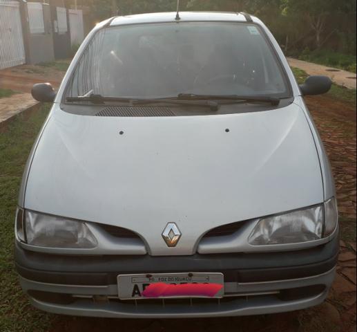 Vendo Scénic 1.6 16 Válvulas Ano 2000/2001 - Foto 2