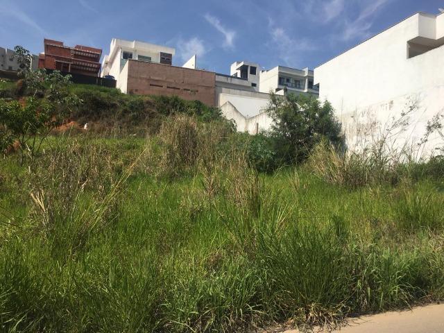 Une Imóveis - Terreno no Vivendas do Lago, Belvedere Volta Redonda - TE26732