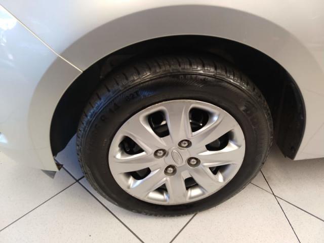 FORD KA 1.0 SE 12V FLEX 4P 2015 - Foto 7