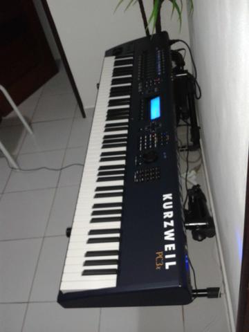 Kurzweil PC3X 88 teclas TOP!!!! SUPER NOVO