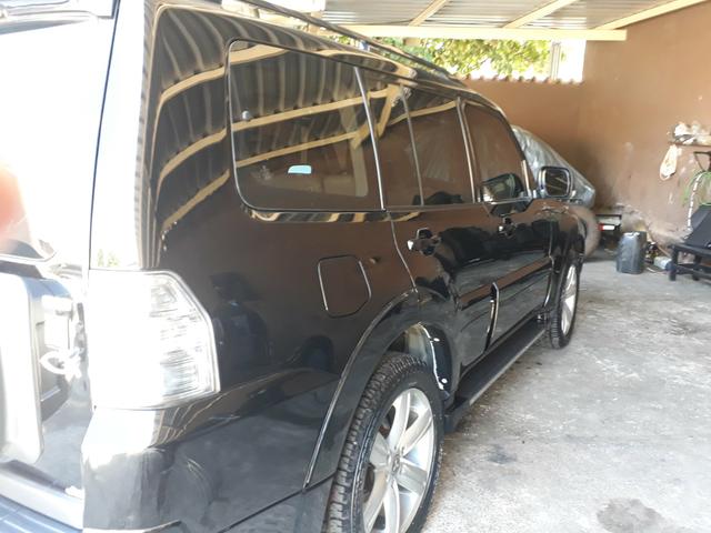 Mitsubishi Pajero HPE 3.2 DIESEL 2012/2013 - Foto 6