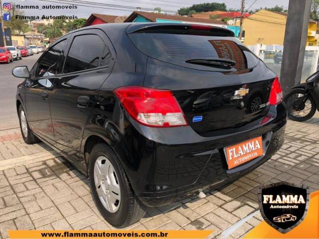 Chevrolet ONIX HATCH Joy 1.0 - Foto 4