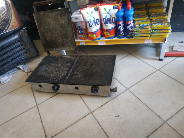 Vendo chapa pra lanche 150,00