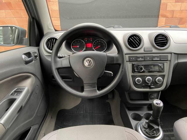 Volkswagen Voyage 1.6 MI COMFORTLINE 8V FLEX 4P MANUAL - Foto 8