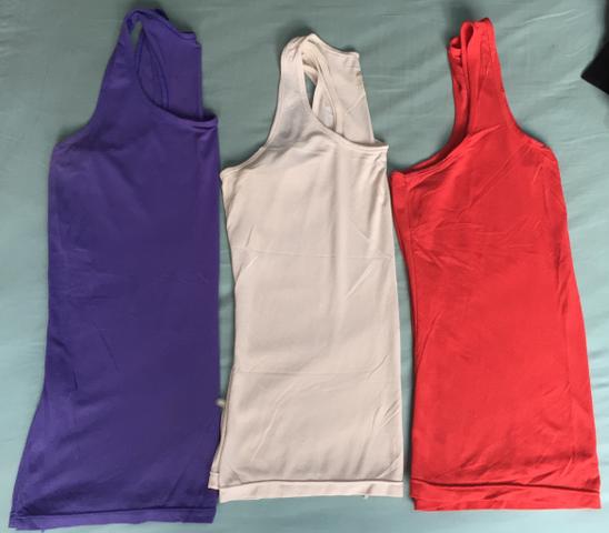 Lote 3 blusas de academia tamanho P!