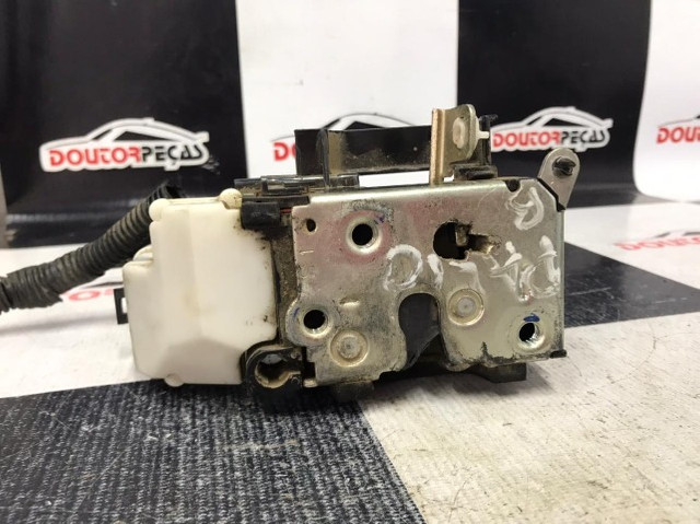 Fechadura Porta Tras Esq Fiat Palio