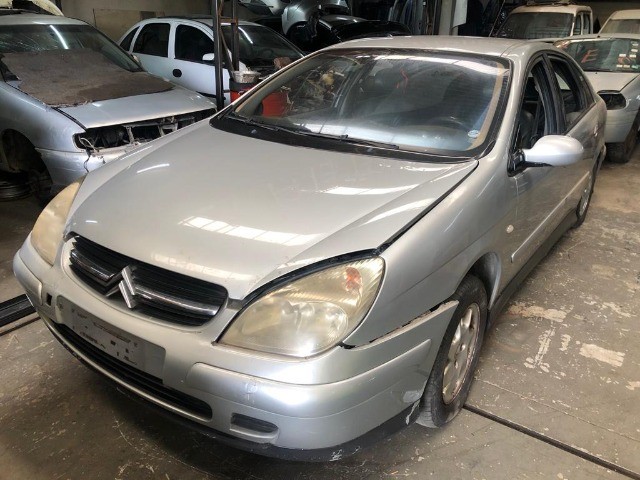 Sucata Citroen C5 Automático 2.0 2005 - Foto 4