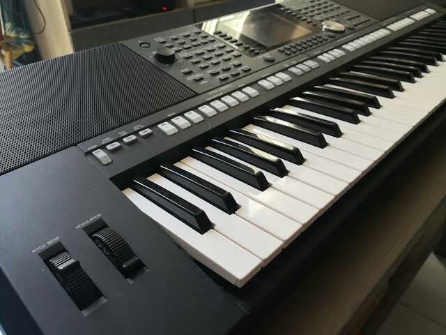 yamaha psr s950 olx