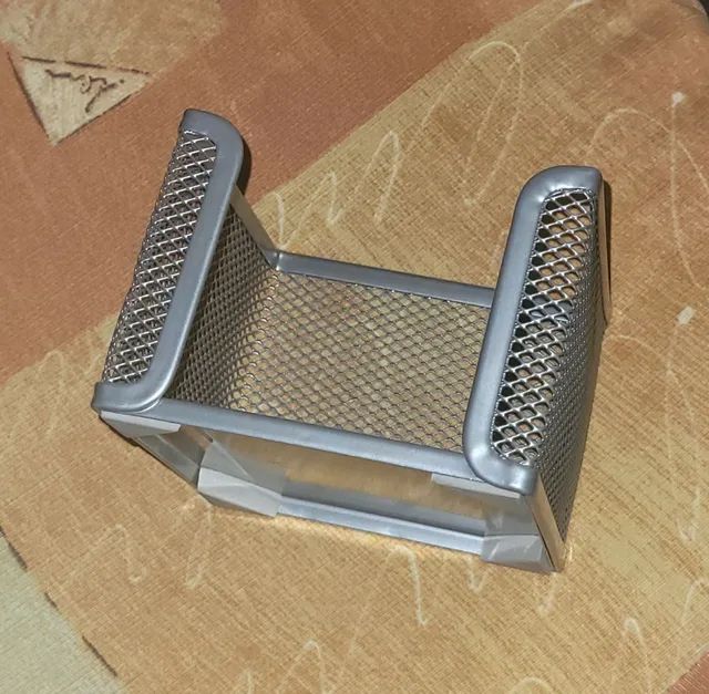 Conjunto Porta Cubo Lembrete em Aço cor Prata 10,8x8cm e Porta Panfletos Mesa Escritorio