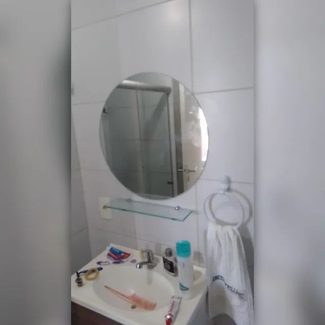 Kit espelho redondo 50cm junto com prateleira. - Foto 2