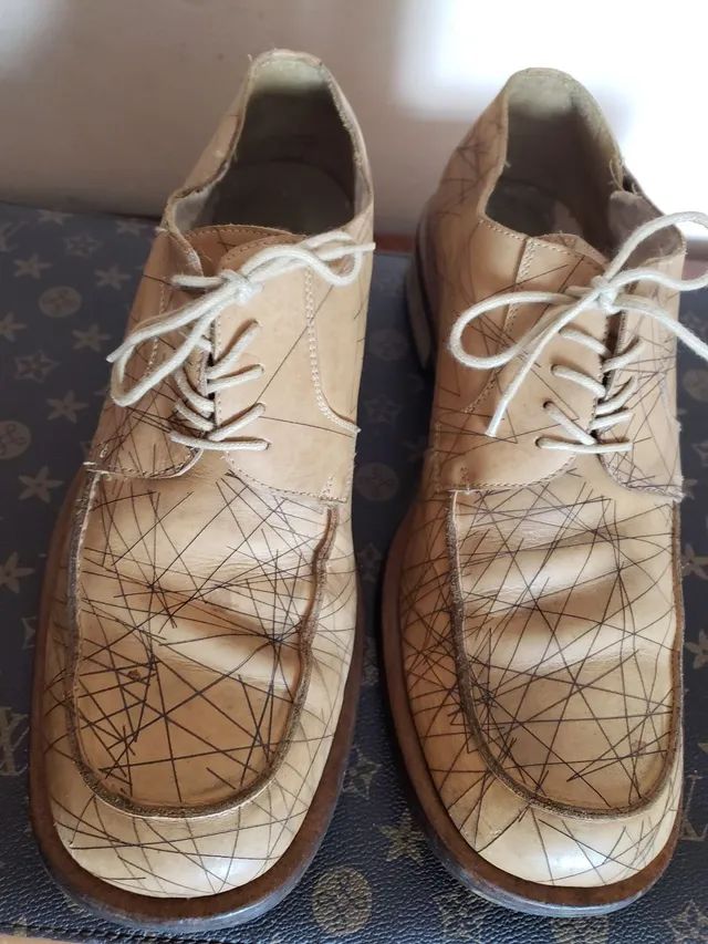 Sapato esportivo em couro  - Foto 2