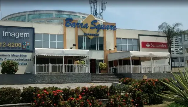 Barra Square Shopping Center