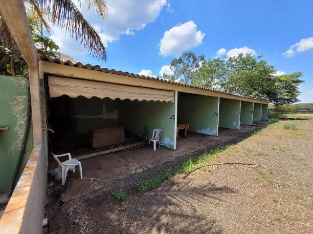 Hotel localizado as margens da SP-255 (20km de Araraquara) Ótimo e amplo espaço! - Foto 7