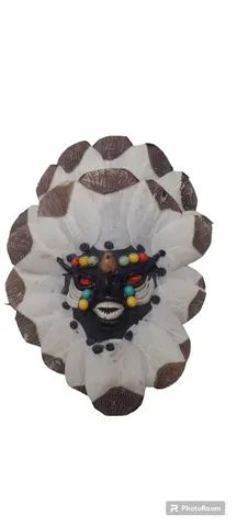 máscara decorativa indígena de madeira tamanho 25 cm de altura - Foto 2