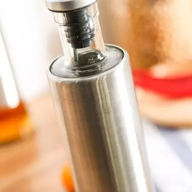 Porta Oleo Azeite Vinagre Galheteiro Em Vidro Aço Inox C/ Dosador - Foto 4