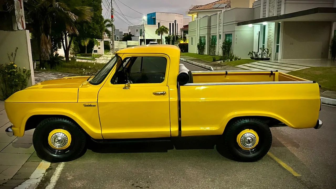 GM C-14 1973 com AR