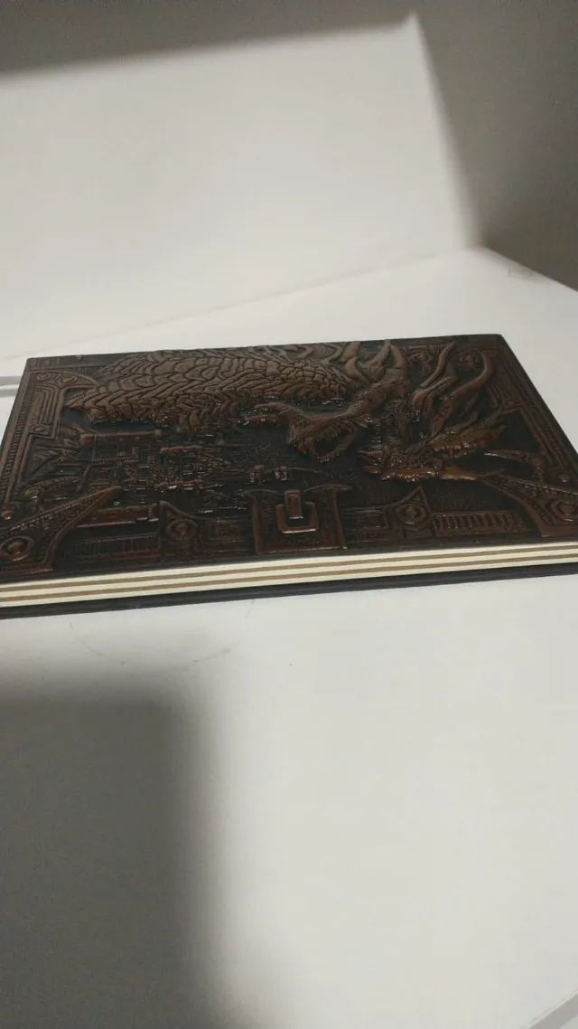 Caderno Relevo Dragão - Capa Dura - Foto 3
