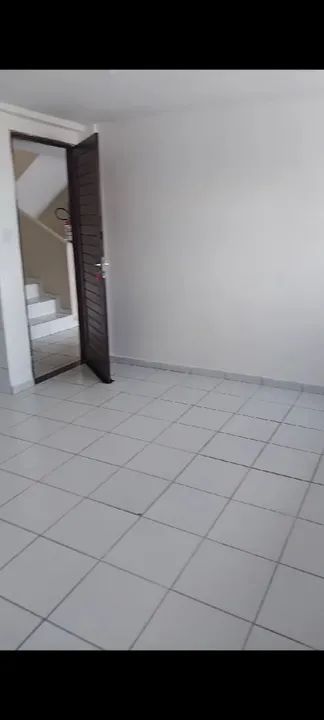 Alugo Kitnets Próximo da Av. Epitácio Pessoa 