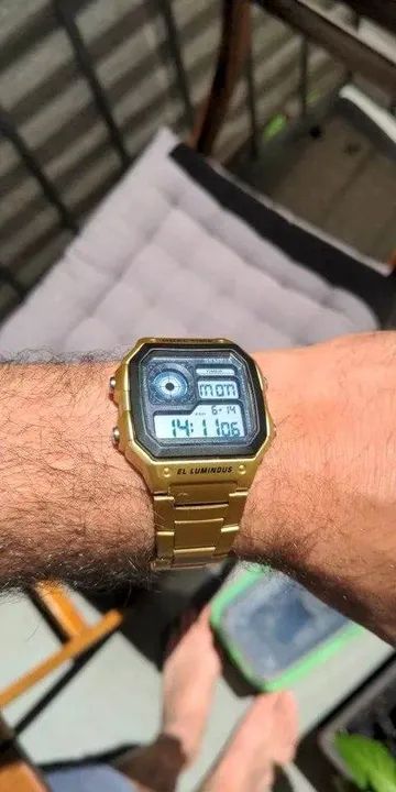 Relógio Digital Skmei 1335 De Aço inoxidável Á Prova D'água Esportivo Cor: Ouro - Foto 2