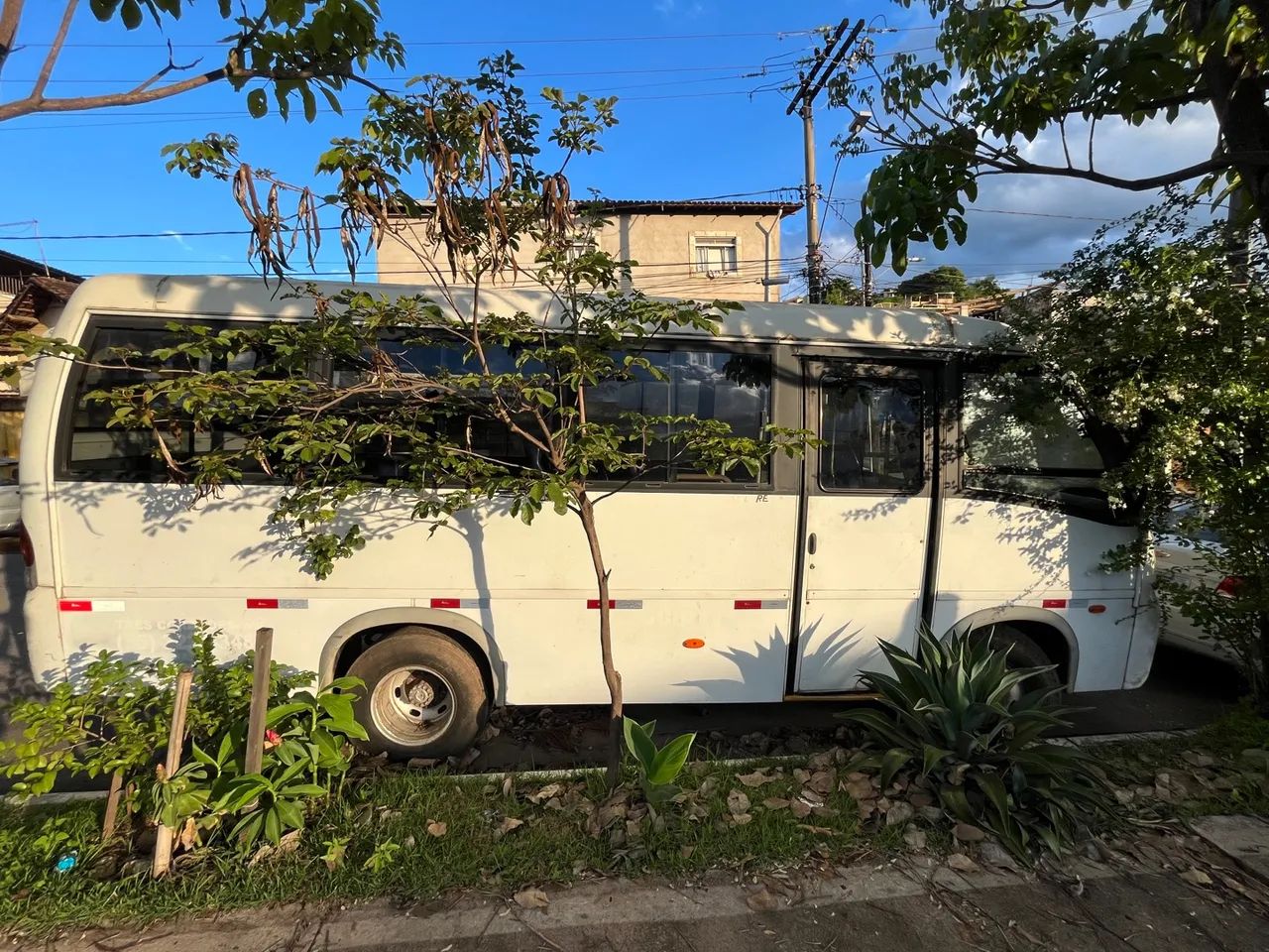 VOLARE A6 2003 muito novo, mecânica impecável p/ motorhome - Foto 8