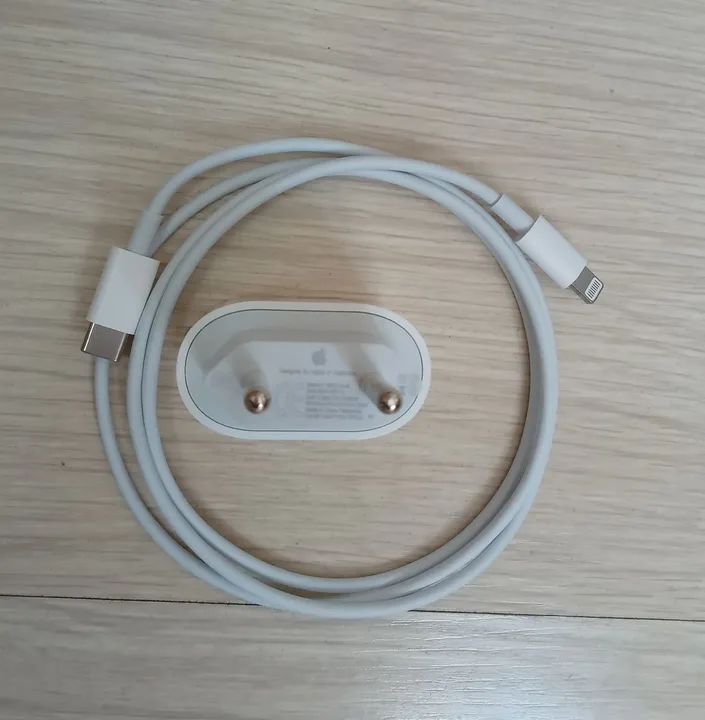Fonte e cabo carregador original Apple iPhone 