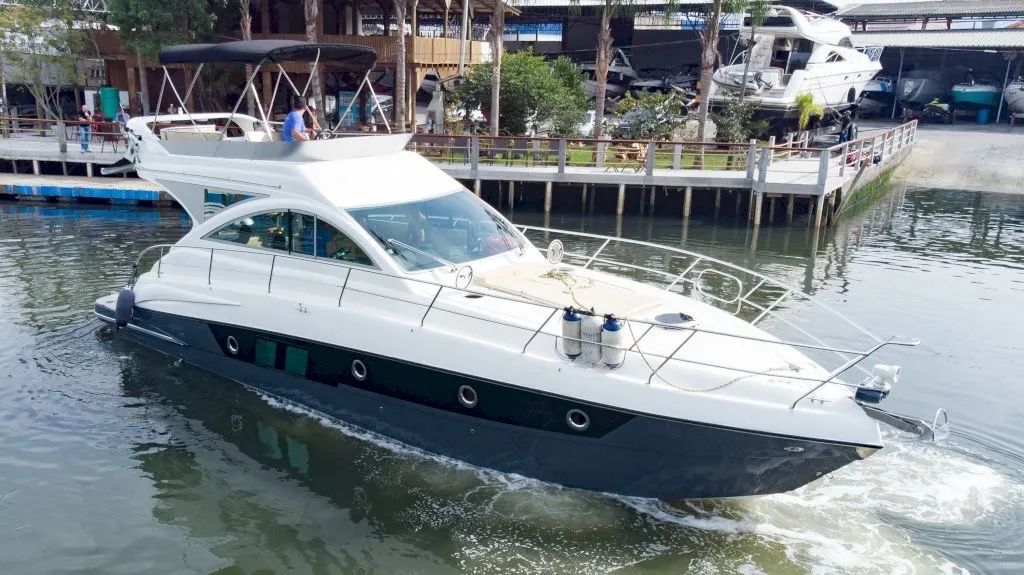 Cimitarra 41 Fly 2013 2x volvo 400hp