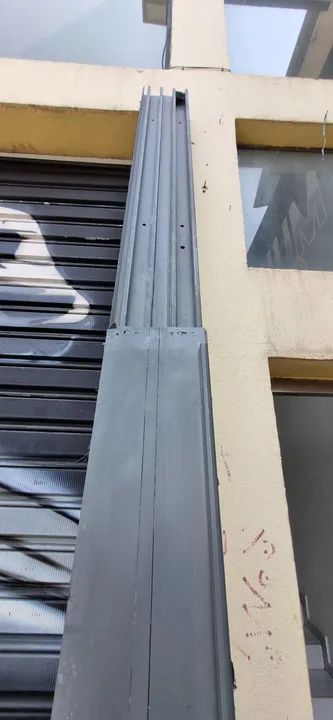 Porta balcão gold corre ambos lados - Foto 6