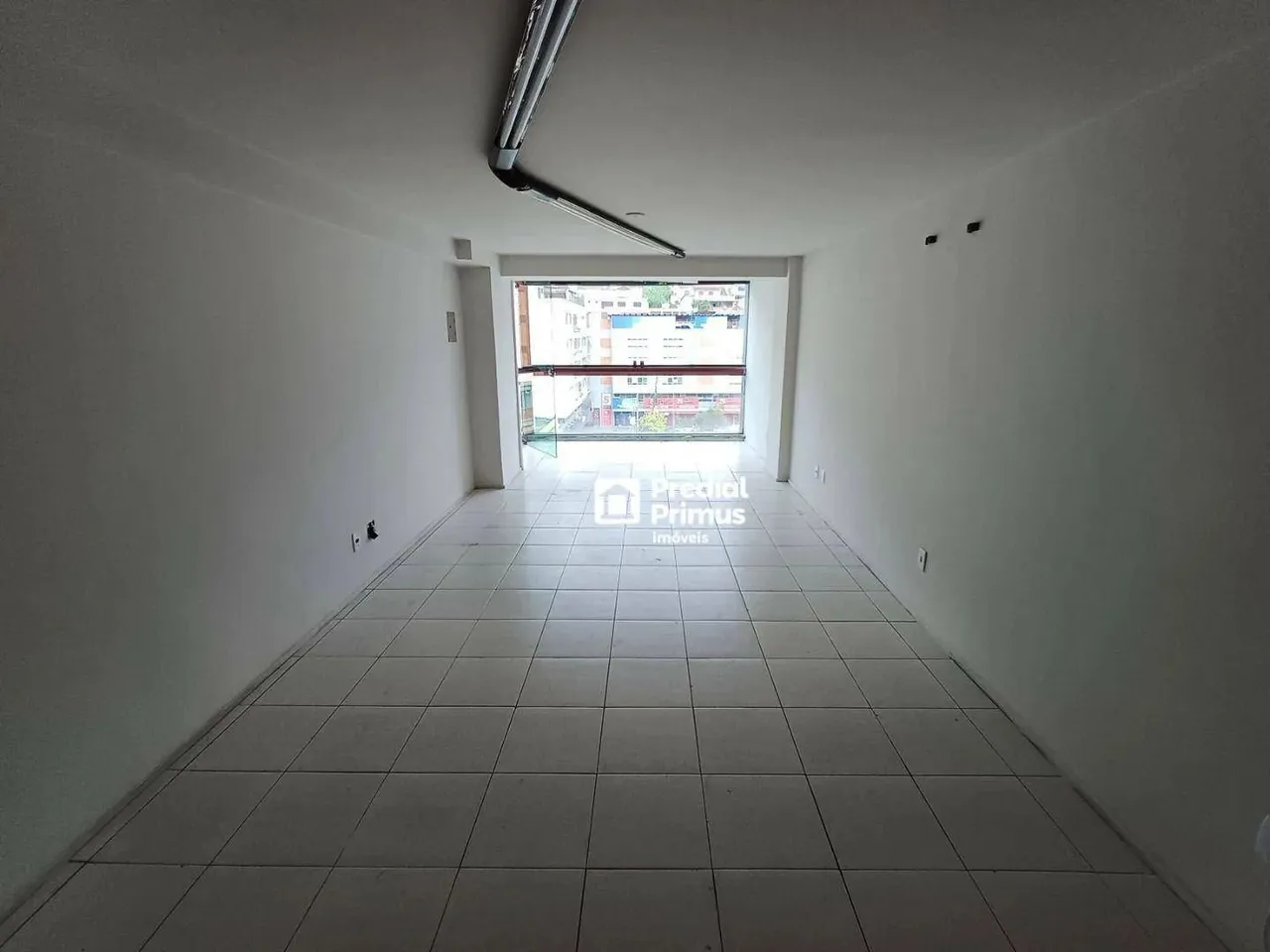 Sala para alugar, 49 m² por R$ 1.492,00/mês - Centro - Nova Friburgo/RJ