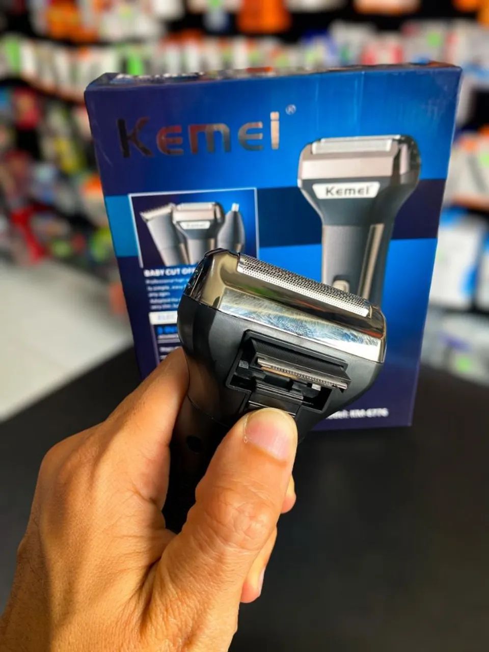 BARBEADOR PROFISSIONAL 3 EM 1 KEMEI KM-6776 - Foto 4