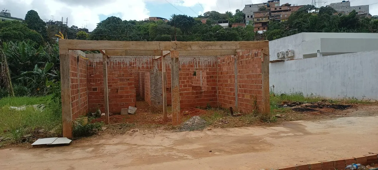 Vale dos lagos - Vendo casa com terreno em construção