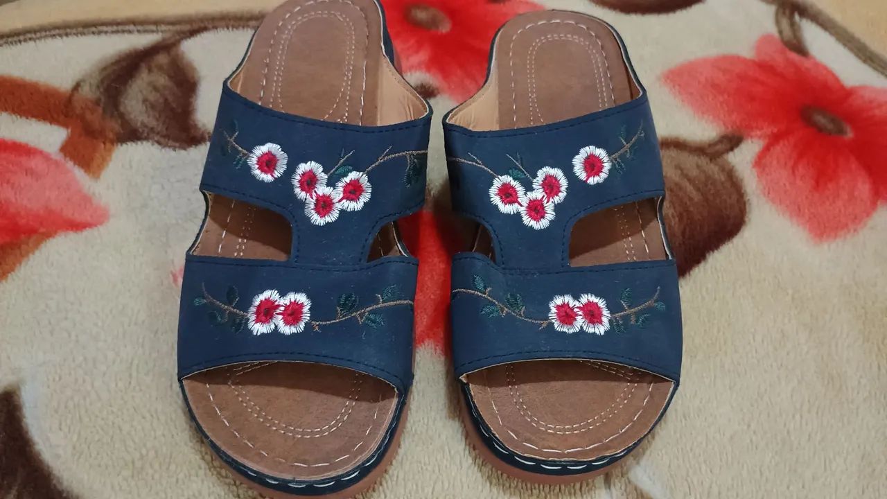 Sandálias Feminina n°37 sem uso 