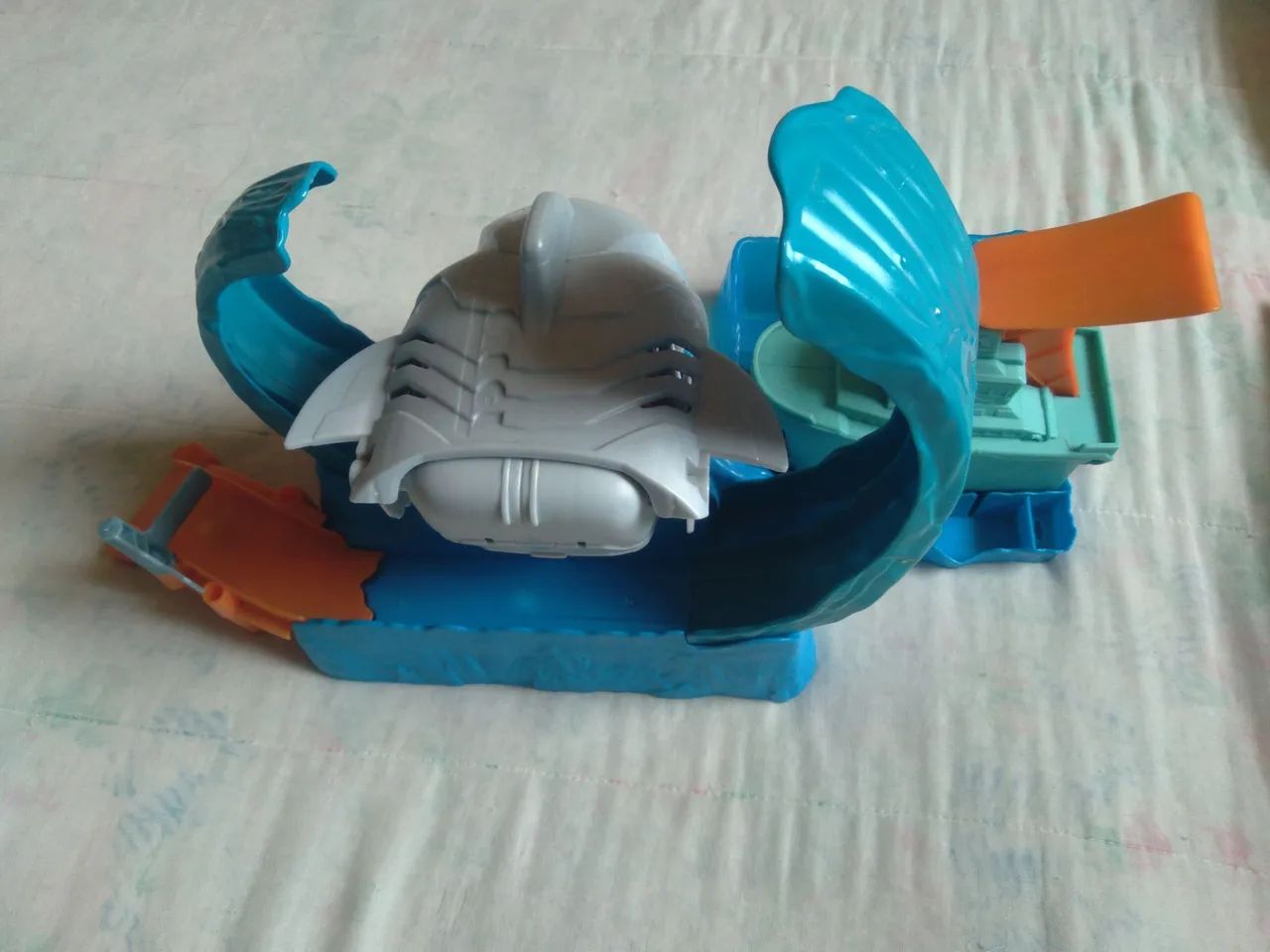 PISTA HOT WHEELS ROBÔ SHARK  - Foto 3