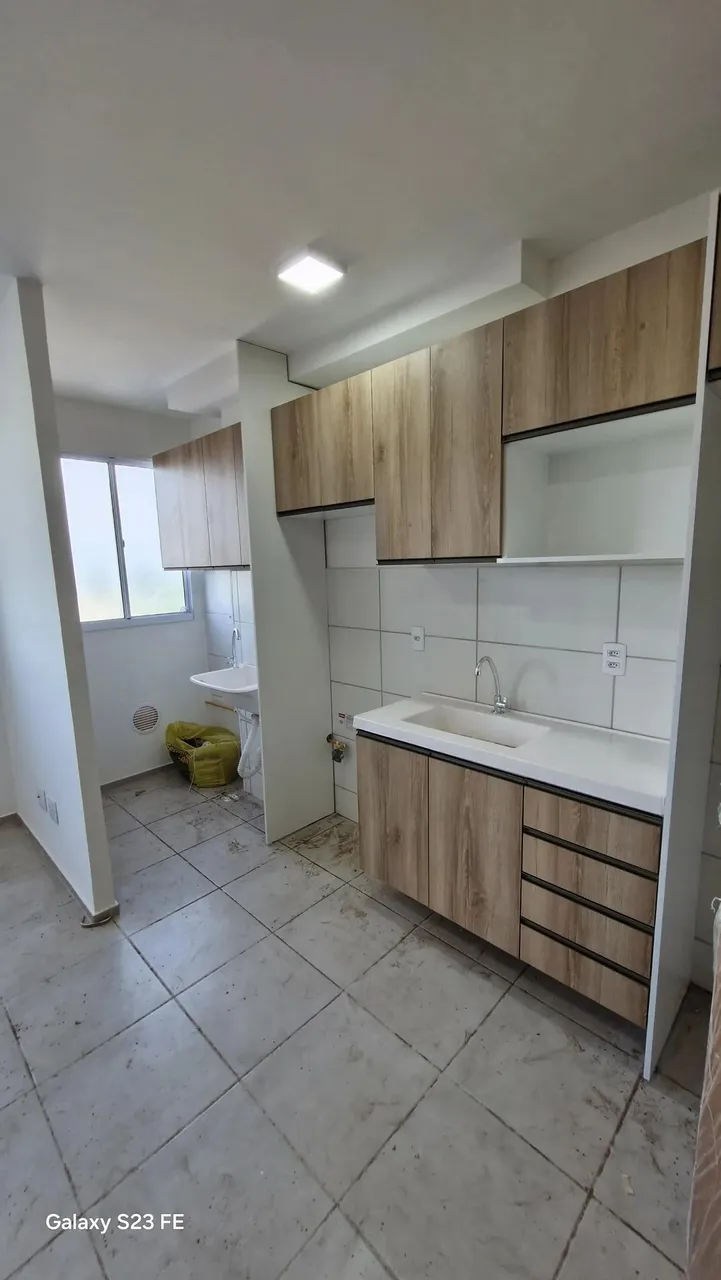 Aluga-se Apartamento de 02 quartos nos Bancários/Portal do Sol