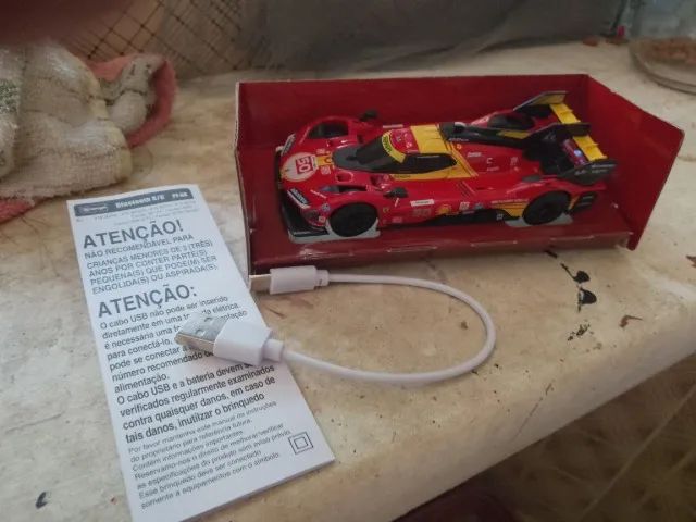 carro miniatura coleçao Shell  Ferrari movida a blue thooth   - Foto 5