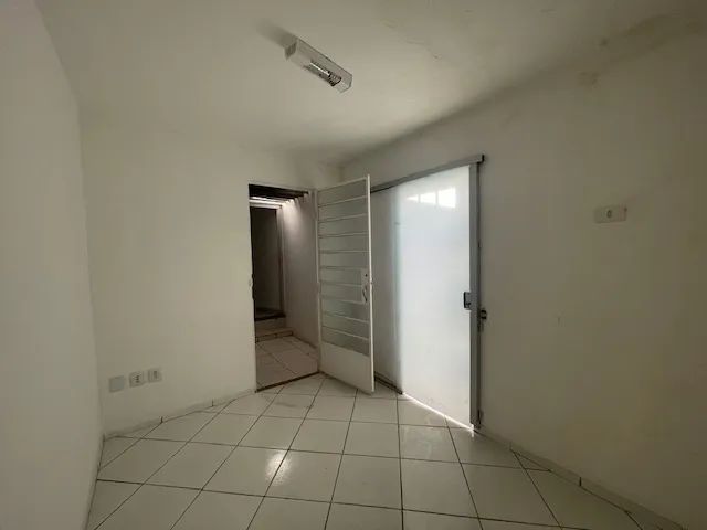 Loja Comercial para aluguel, aprox. 200 m² no Centro - Uberlândia - MG - Foto 9