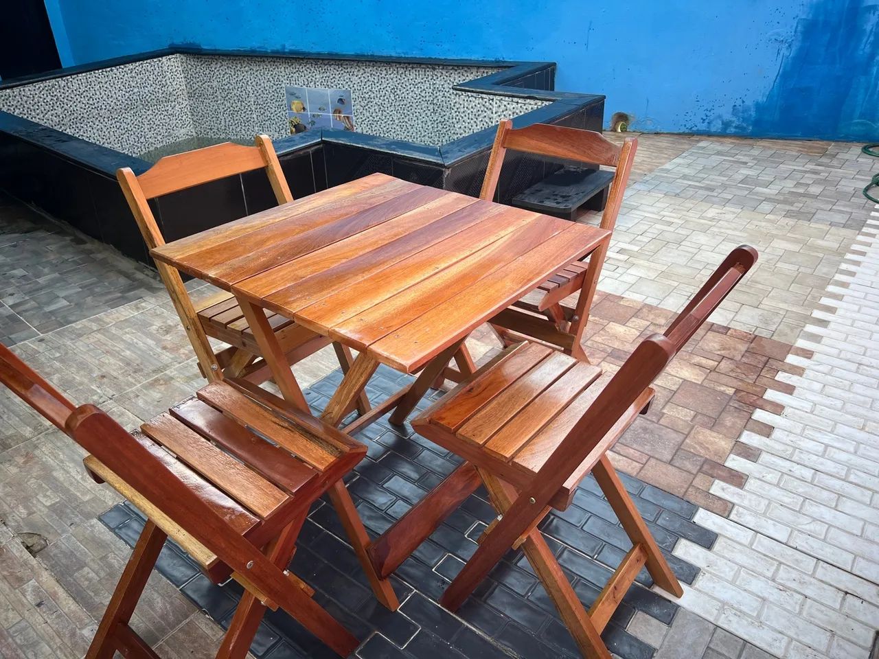 Jogos de mesa e cadeira dobrável envernizado - Foto 4