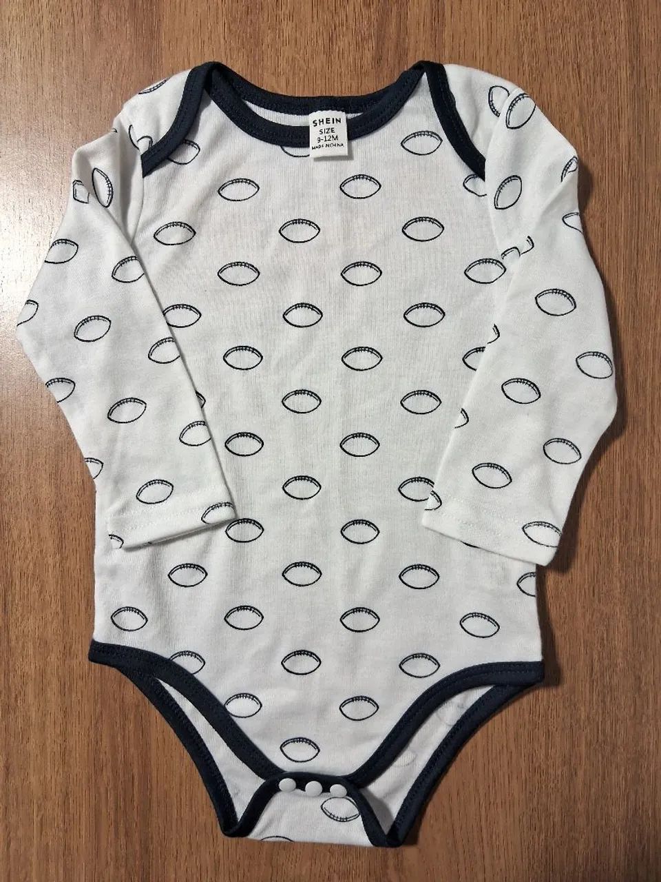 Kit Body Shein Bebê 9 a 12 meses - Foto 4