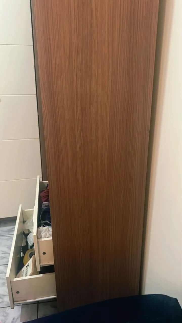 Estante de madeira maciça 64386066216835123