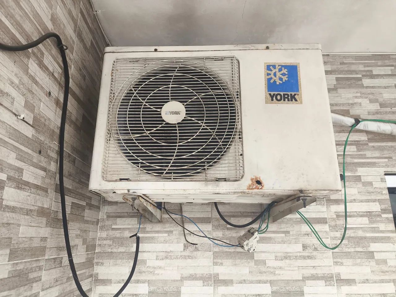 Ar condicionado Split York 18mil BTus - Foto 2