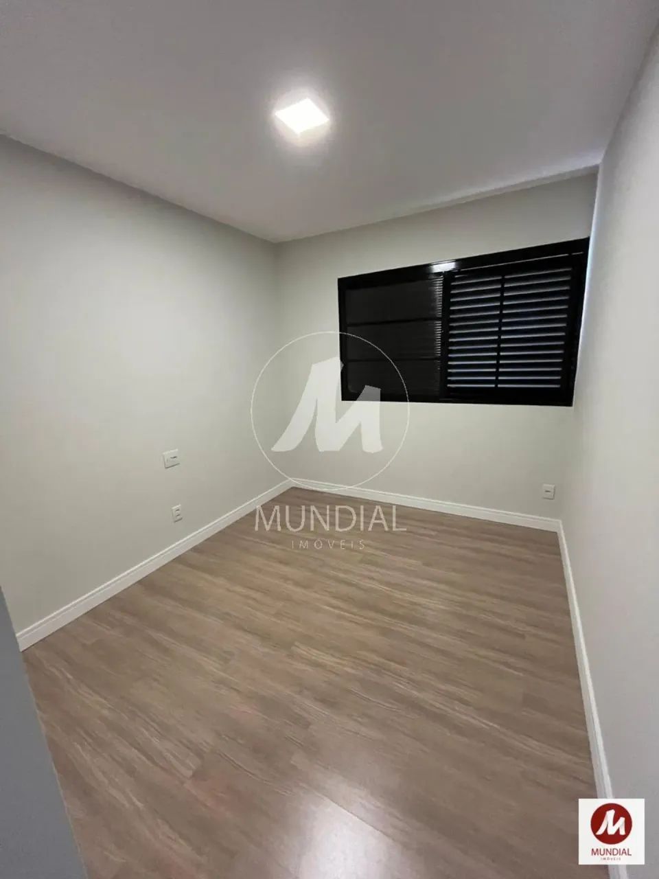 Apartamento (tipo - padrao) 2 dormitórios, cozinha planejada, em condomínio fechado - Foto 13