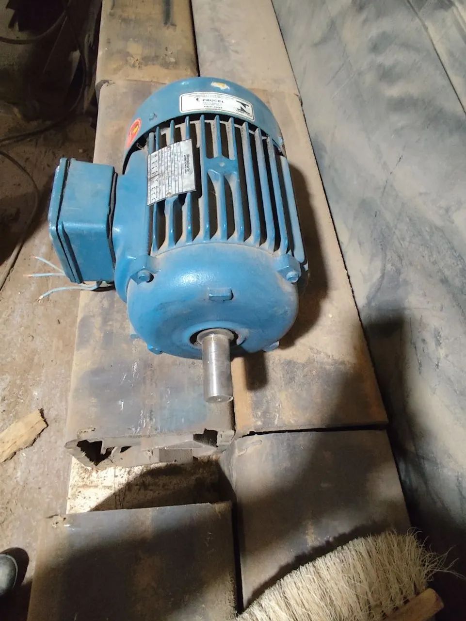 Motor Elétrico Trifásico quatro cavalos RPM 1710 - Foto 2