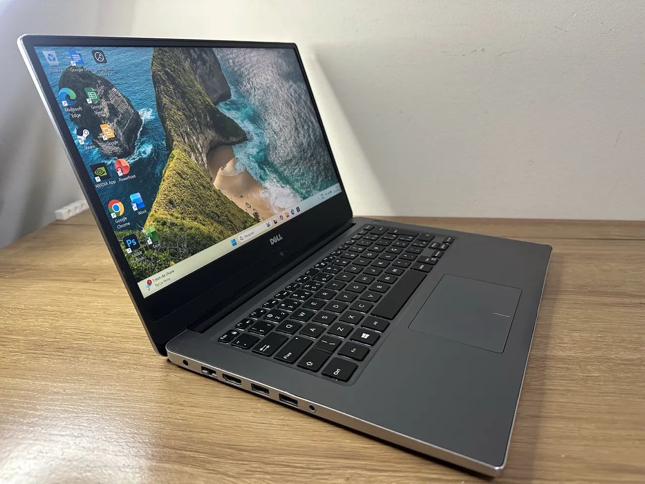 Notebook Dell Inspiron 7460 Core i5 16GB RAM SSD + Nvidia GeForce