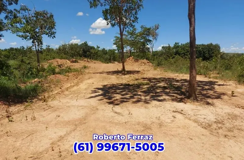 Chácara á Venda, Financiada na beira do rio verde.
